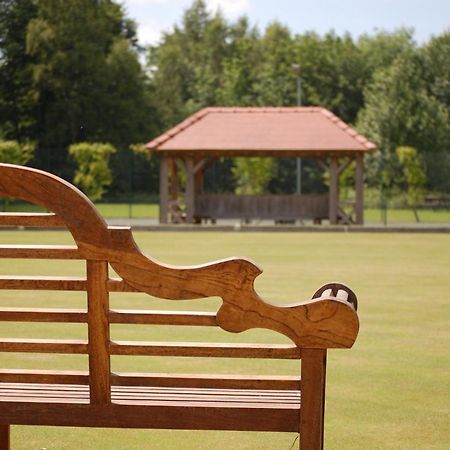 Hollicarrs Holiday Park - Hares Leap Riccall Εξωτερικό φωτογραφία